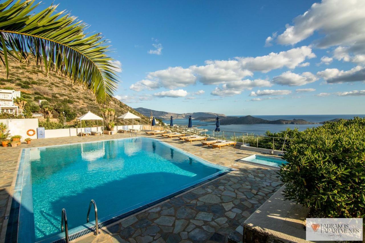 Adrakos Apartments (Adults Only) 伊罗达 外观 照片