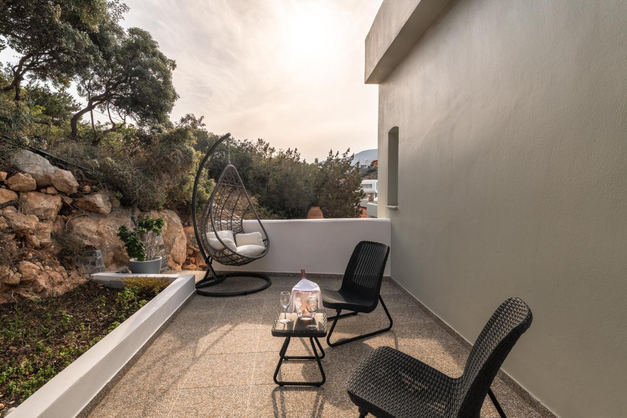 Adrakos Apartments (Adults Only) 伊罗达 外观 照片